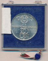 1975. 200Ft Ag "Felszabadulás" eredeti, sérült, plombált MNB plasztiktokban T:BU ragasztás...