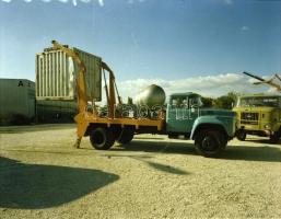 Teherautókat ábrázoló felvételek, 5 db szabadon felhasználható vintage negatív, 5x4 cm és 6x7 cm köz...