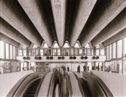 1973 Budapest, Moszkva téri metró állomás kívül-belül, 6 db szabadon felhasználható vintage negatív ...
