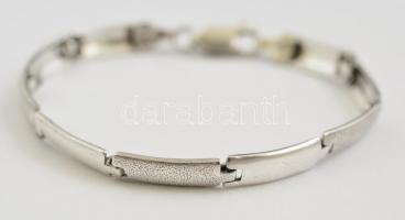 Ezüst(Ag) glídes matt-mintás karkötő, jelzett, h: 16,5 cm, nettó: 7,9 g