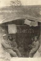 1917 Német katonák fedezékben Franciaországban Reims közelében / WWI German soldiers in a cover shelter near Reims, France. photo