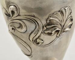 Ezüst (Ag.) szecessziós karafa pár (2 db), jelzett, mesterjeggyel, monogrammal, m:36 cm (2×), nettó:...