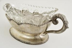 Ezüst (Ag.) jardiniere, kalapált , öntött fülekkel, jelzett (V.J), pótólt csiszolt üvegbetéttel  40×...