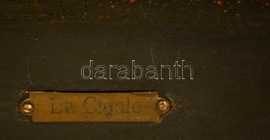 Claude Michel Clodion után: La Cigale (A kabóca). Nagy méretű bronz, fa talapzaton, jelzett (Clodion...