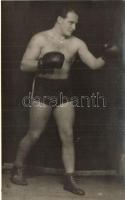 4 db régi sport fotólap ökölvívókról / 4 pre-1945 sport photo postcards of boxers
