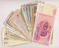 30db-os vegyes külföldi bankjegy tétel, közte Lengyelország (3db sorszámkövető 100Zl), Izrael, Jugos...