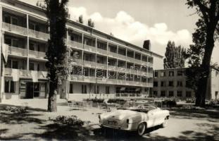 17 db modern magyar városképes lap / 17 modern Hungarian town-view postcards