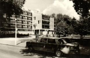 17 db modern magyar városképes lap / 17 modern Hungarian town-view postcards