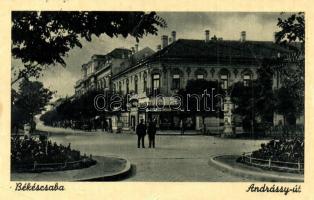 19 db régi magyar városképes lap / 19 pre-1945 Hungarian town-view postcards