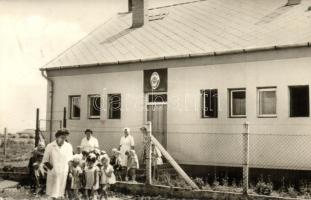 27 db modern magyar városképes lap / 27 modern Hungarian town-view postcards