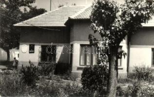 27 db modern magyar városképes lap / 27 modern Hungarian town-view postcards