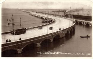 6 db régi városképes lap: vasútállomás, sikló, híd, orgona / 6 pre-1945 town-view postcards: railway...