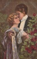 10 db régi üdvözlőlap, szerelmes párok / 10 pre-1945 greeting cards, romantic couples