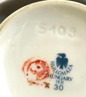 Hollóházi Jurcsák László által tervezett mintával díszített váza, matricás, jelzett, hibátlan, m: 10...