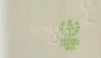 Hollóházi tornászlány, kézzel festett, jelzett, kopás nyomokkal, m:22 cm