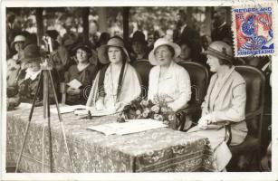 1932 Dutch Royal ladies Photo