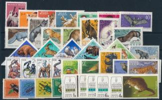 1961-1973 Animal 38 stamps, 1961-1973 Állat motívum 38 db bélyeg, közte teljes sorok stecklapon