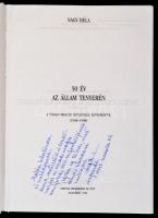Nagy Béla: 50 év az állam tenyerén. A váradi magyar színjátszás képeskönyve (1948-1998.) Nagyvárad, ...