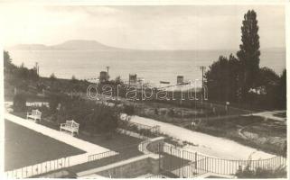 1936 Balatongyörök, üdülő és park. photo