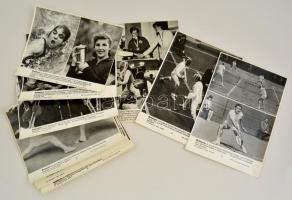 cca 1960-1980 Sporttal kapcsolatos 10 db MTI sajtófotó / sports press photos 26x22 cm