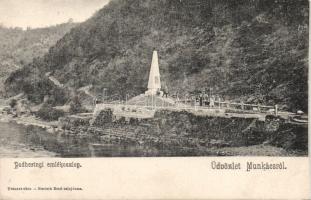 Munkács Podhering monument