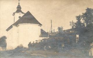 1916 Felsővisó, Viseu de Sus; magyar katonák a templom előtt gépkocsival / WWI Hungarian soldiers in front of the church with automobile. photo