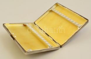 Ezüst ( Ag.) cigarettatárca, jelzett, 10,5×8 cm, nettó:125 g