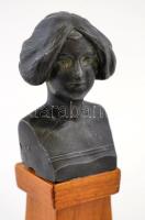 Ón szecessziós női büszt, jelzés nélkül, fa talapzaton, m: 11,5 cm
