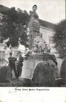 Nagykörös Arany szobor