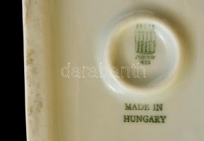 Zsolnay bika, kézzel festett, jelzett, hibátlan, m:15 cm, h:31 cm (tervező:Sinkó András)