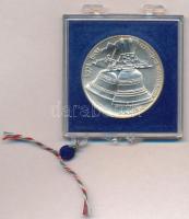 Rékassy Levente (1943-) / Vadász György (1924-1997) 1981. "450 éves a Pápai Református Kollégiu...