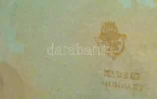 Zsolnay eozinos plakett "Hungária kupa, Pécs, 1977"  d: 10 cm+ "UITBB Conference Buda...