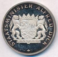 NSZK 1968. "Patrona Bavariae 1868-1968 / Alfred Dick" jelzett Ag emlékérem dísztokban (7,9...