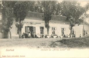 Szolnok, Üdvözlet az Arany Lakatból! Bor, sör, pálinka mérés és szikvízgyár, Stögermayer Antal vendéglője, étterem. Ragács Gyula műterméből (EK)