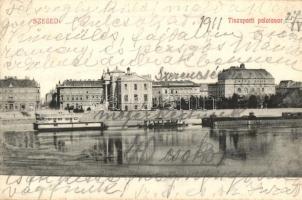Szeged, Tisza parti palotasor, úszóház