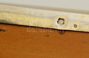 Ezüst (Ag.) fa berakásos ékszertartó doboz "N. F." monogrammal, a fedél belsején "Tov...