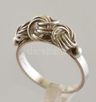 Ezüst(Ag) fonott rózsás gyűrű, jelzett, méret: 53, nettó: 2,9 g