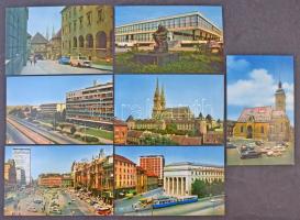 Képeslapalbum 13 db modern zágrábi nagy méretű lappal / Postcard album with 13 modern big sized postcards of Zagreb