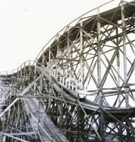 cca 1960 Budapest, Vidámpark, 13 db szabadon felhasználható, vintage negatív Kotnyek Antal (1921-199...