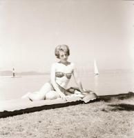 cca 1965 Velencei-tó és környéke, Sinka Antal (?-?) hagyatékából 13 db szabadon felhasználható, vintage negatív, 6x6 cm