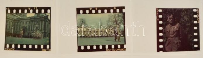 cca 1943 Budapest, katonák és a palotaőrség, 3 db vintage színes (!) diapozitív felvétel Kerny Istvá...