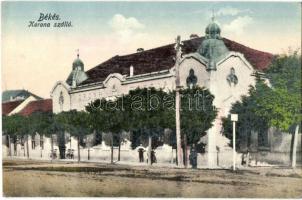 Békés, Korona szálloda, kerékpár. Végh Lajos kiadása