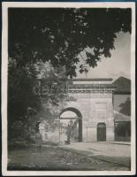 cca 1930 Brassó, Katalin kapu, 11,5x9 cm / Brasov, old city gate, photo, 11,5x9 cm