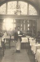 1911 Kolozsvár, Cluj; étterem belső pincérrel, tükörben a fényképész / restaurant interior with waiter, photographer reflecting in the mirror. photo