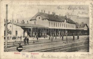 Ruttka, Vrutky; Vasútállomás, vasutasok. Schulz Ármin kiadása / railway station, railwaymen (EK)