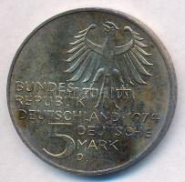 NSZK 1974D 5M Ag "Immanuel Kant születésének 250. évfordulója" T:2 patina 
FRG 1974D 5 Ma...