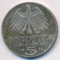 NSZK 1979J 5M Ag "Német Régészeti Intézet 150. évfordulója" T:2 patina 
FRG 1979J 5 Mark ...