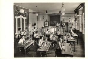 Budapest XI. Szent Imre herceg útja 5-7. Redemptorissza Szerzetesnők Tan- és Nevelőintézete - 21 db ...