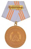 NDK 1966-1990. "Bajtársi Érem" arany fokozata, aranyozott Br kitüntetés, eredeti mellszala...