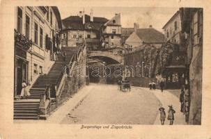 Nagyszeben, Hermannstadt, Sibiu; Várlépcső, híd / Burgerstiege, Liegenbrücke / street, bridge (kis szakadás / small tear)